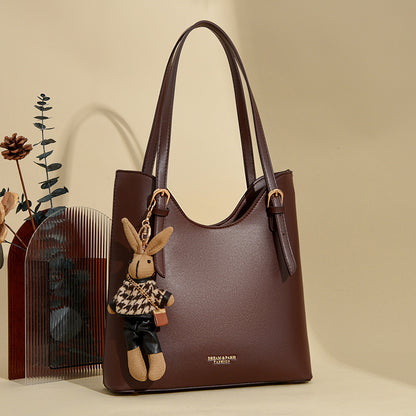 2025 Shoulder bag women's new texture retro women's bag simple casual commuting bucket bag large capacity underarm tote bag