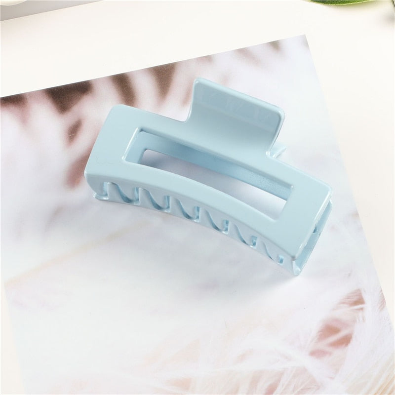 2022 Korean Solid Color Large Hair Claw Clips Fashion Matte Hair Claws Hairpin Women Girls Barrette Hair Accessories