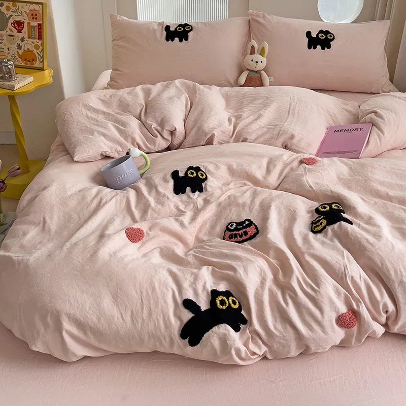 Yeknu Bedding Set Super Soft Washed Cotton Towel Embroidery Duvet Cover Four Piece Set - Lucky Cat Series