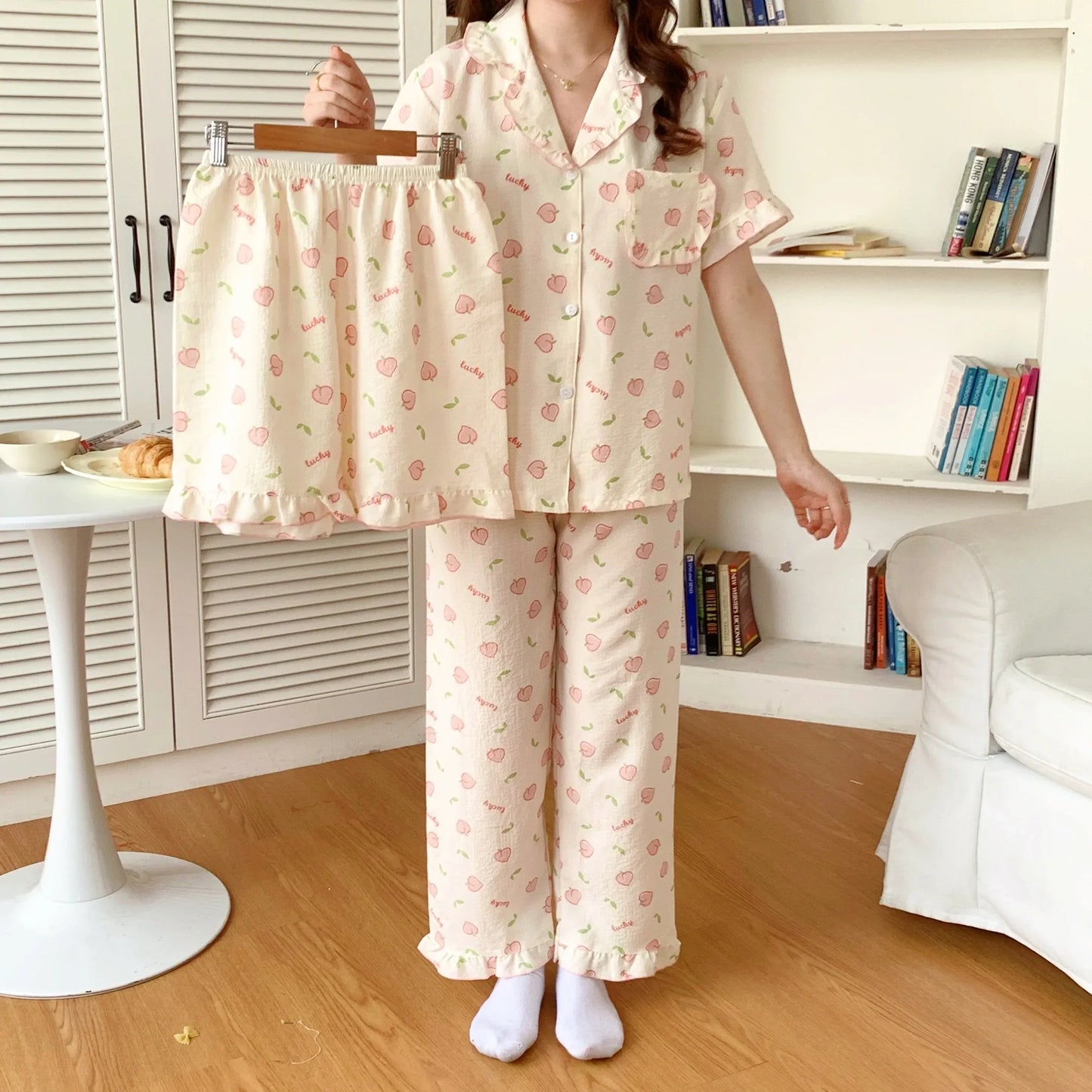 qgtao Pajamas Women's Bubble Cotton Three Piece Cardigan Short Sleeve Long Pants Shorts Fashion Simple Cute Printed Home Furnishing Sleepwear