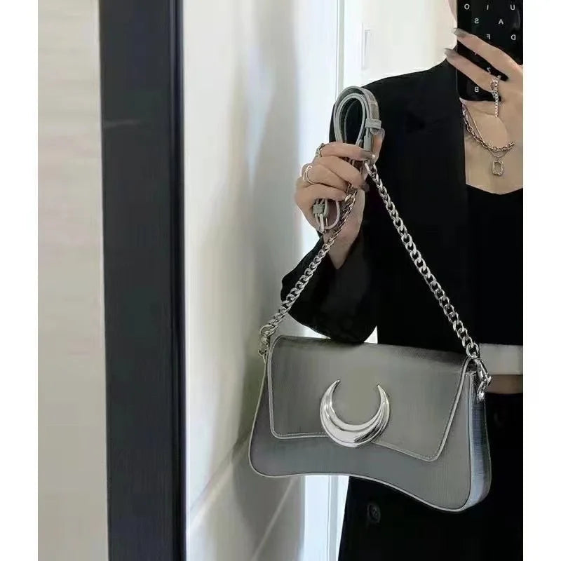 qgtao Y2k Silver Handbags Women 2023 High Street Chain Half Moon Shoulder Bag Female Vintage Harajuku Messenger Bags Aesthetic