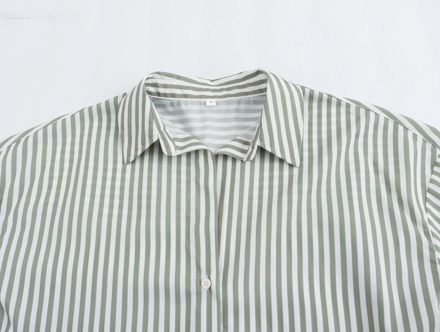 qgtao  2024 Women’s Versatile Trendy Shirt Shirts & Blouses Korean Popular Clothes Blouse Y2K Top Japanese Vintage Clothing