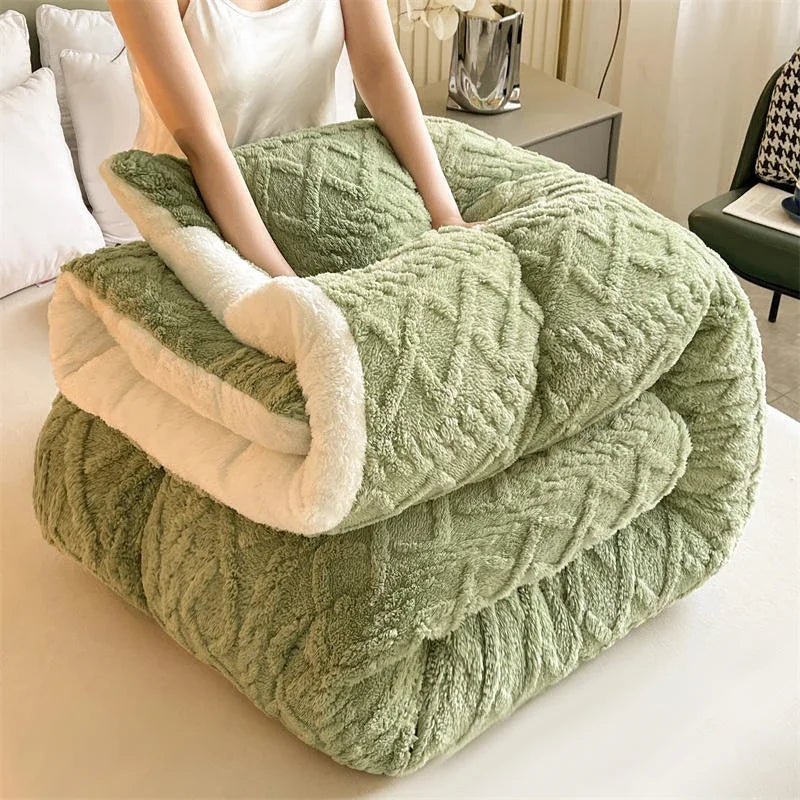 Yeknu Soft Super Thick Winter Warm Blanket Artificial Lamb Cashmere Weighted Blankets for Beds Cozy Thicker Warmth Quilt Comforter