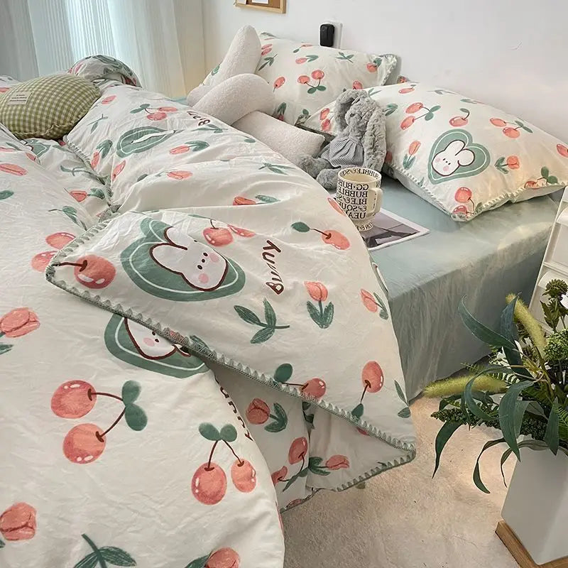 Yeknu Student Dormitory Three-piece Ins Oil Painting Wind Tulip Quilt Set Double Yarn Four-piece Set 1.8 Washed Cotton Bed Girl