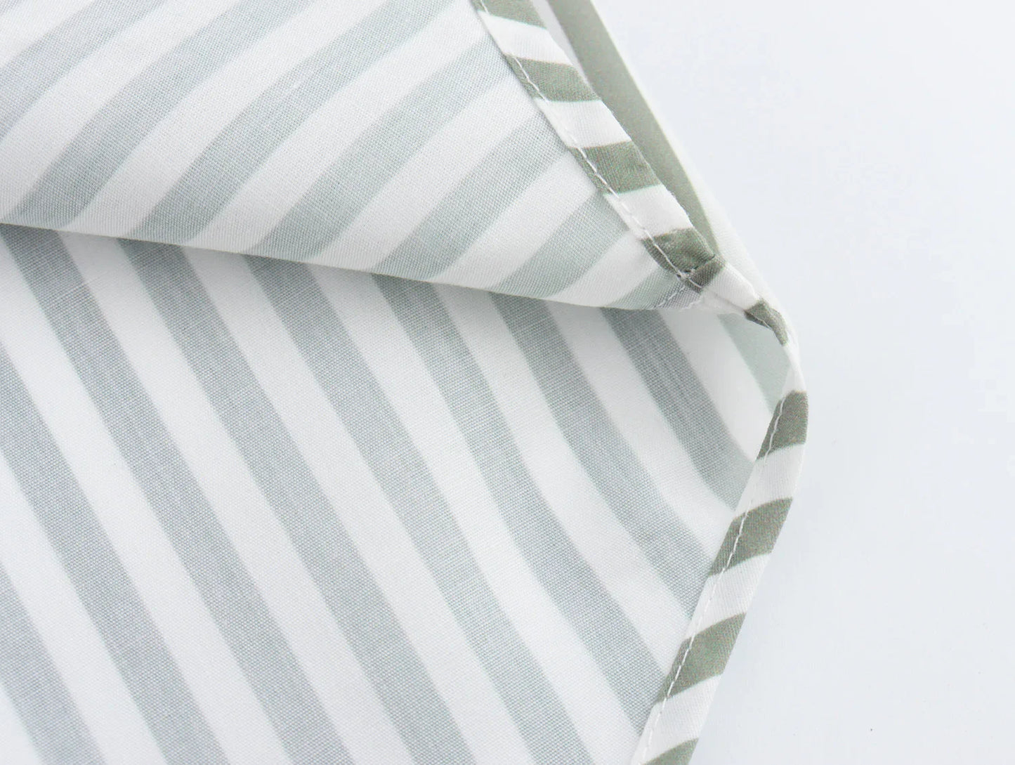 qgtao  2024 Women’s Versatile Trendy Shirt Shirts & Blouses Korean Popular Clothes Blouse Y2K Top Japanese Vintage Clothing