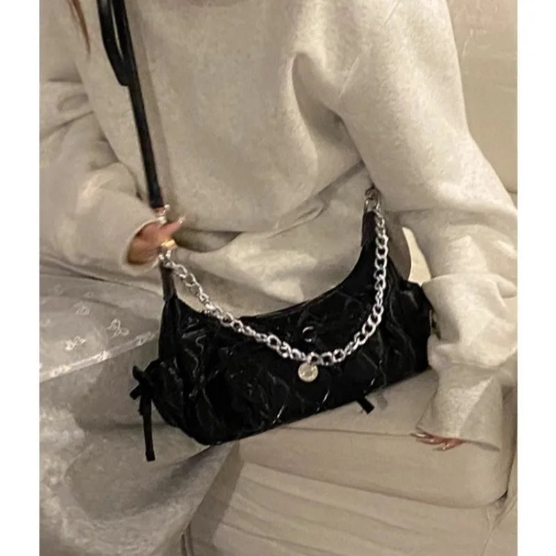 qgtao Elegant Pink Shoulder Bag for Women Summer Fashion Leather Casual Cute Handbag Chains Hot Girls Daily Gentle Armpit Bag