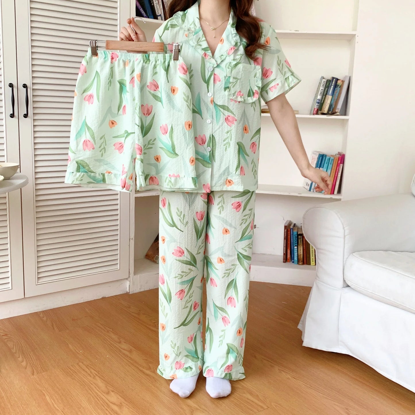 qgtao Pajamas Women's Bubble Cotton Three Piece Cardigan Short Sleeve Long Pants Shorts Fashion Simple Cute Printed Home Furnishing Sleepwear