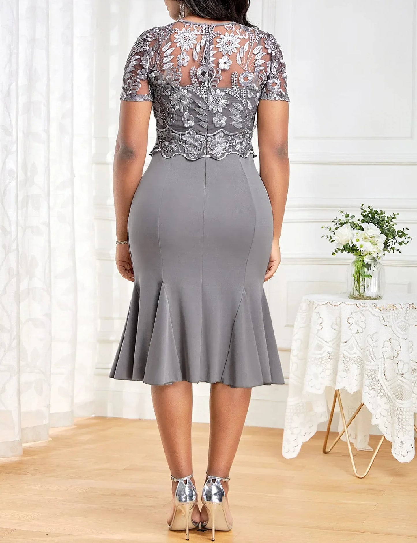 qgtao Plus Size Fashion Lace Splice Fishtail Dress Women's Sexy Skinny Round Neck Short Sleeve High Waist Elegant Party Dresses