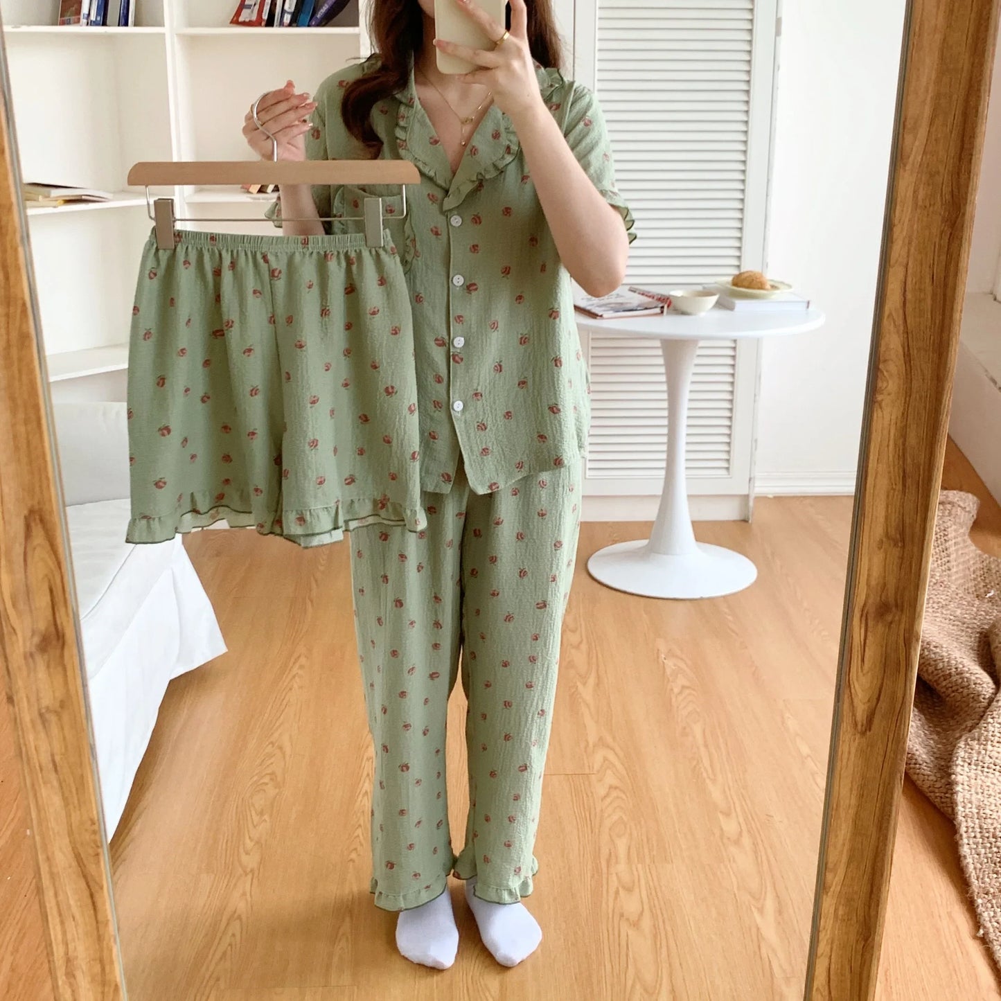 qgtao Pajamas Women's Bubble Cotton Three Piece Cardigan Short Sleeve Long Pants Shorts Fashion Simple Cute Printed Home Furnishing Sleepwear