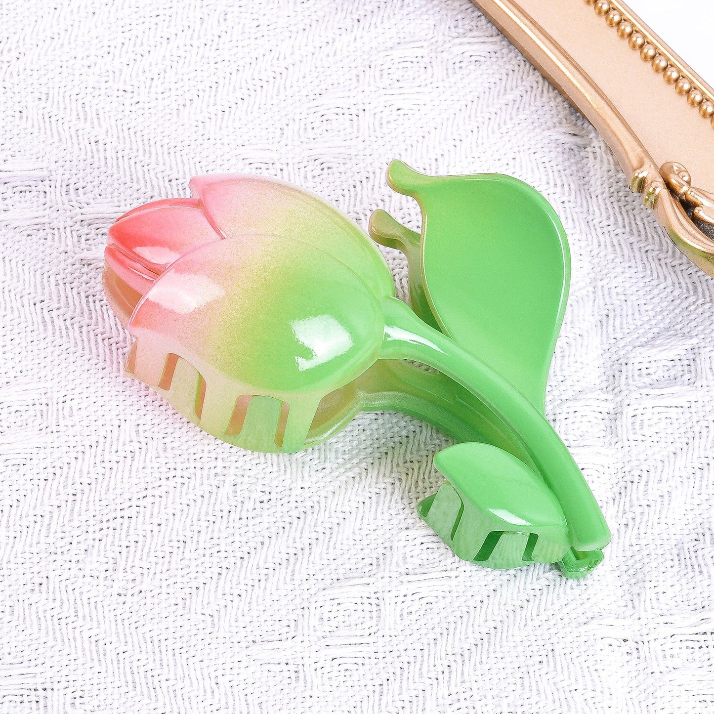 2022 Korean Fashion Pink 3D Tulip Hair Claws Women Girls Summer Shark Clip Hair Accessories Leaves Flowers Ponytail Gradient