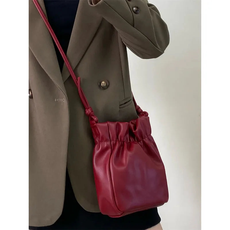 qgtao Korean Cute Pleated Bucket Bag Women Fashion All-Match Texture Soft Leather Mini Bag Popular Shoulder Crossbody Mobile Phone Bag