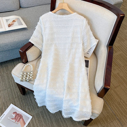 qgtao Plus-size women's summer casual lace cutout dress with a comfortable and breathable party dress lined in the same shade