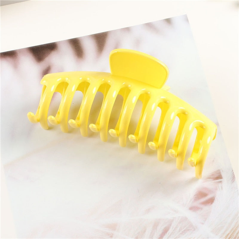 2022 Korean Solid Color Large Hair Claw Clips Fashion Matte Hair Claws Hairpin Women Girls Barrette Hair Accessories