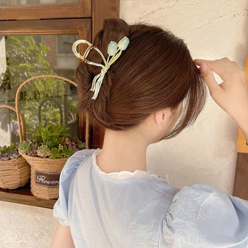 2022 Korean Fashion Pink 3D Tulip Hair Claws Women Girls Summer Shark Clip Hair Accessories Leaves Flowers Ponytail Gradient