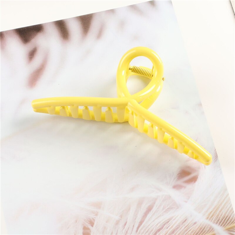 2022 Korean Solid Color Large Hair Claw Clips Fashion Matte Hair Claws Hairpin Women Girls Barrette Hair Accessories