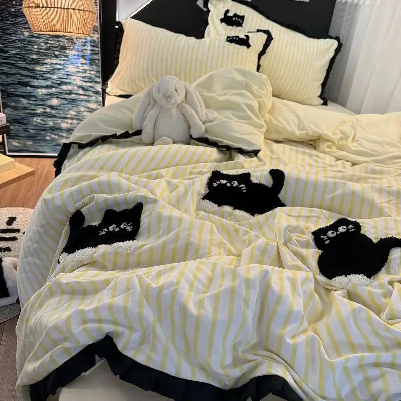 Yeknu Korean Style Bedding Set Green Strip Black Cat Embroidery Washed Cotton  Duvet Cover Cute Cardboard  Bed linen Comforter Sets