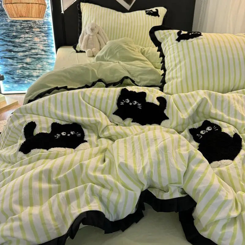 Yeknu Korean Style Bedding Set Green Strip Black Cat Embroidery Washed Cotton  Duvet Cover Cute Cardboard  Bed linen Comforter Sets