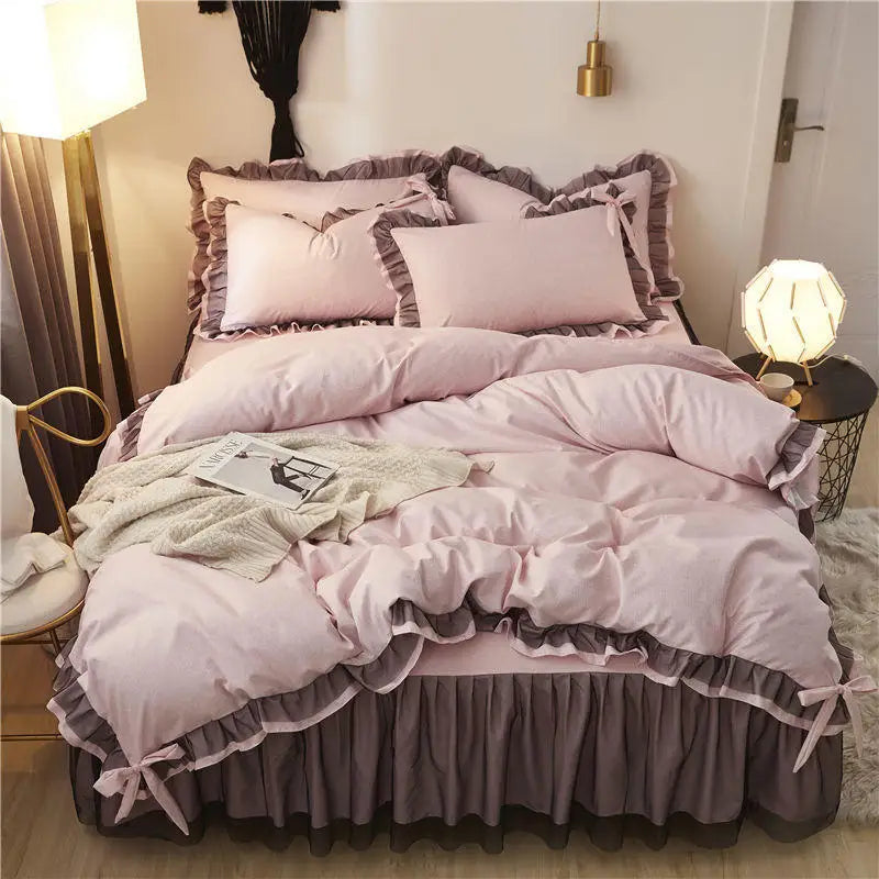 Yeknu Luxury Princess Bedding Sets Kawaii Bed Skirt Sheet and Pillowcase Bed Comforter Set Girls Duvet Cover 4pcs Set Home Decoration