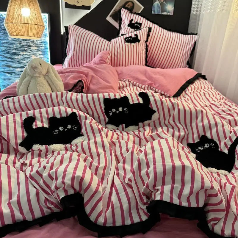 Yeknu Korean Style Bedding Set Green Strip Black Cat Embroidery Washed Cotton  Duvet Cover Cute Cardboard  Bed linen Comforter Sets