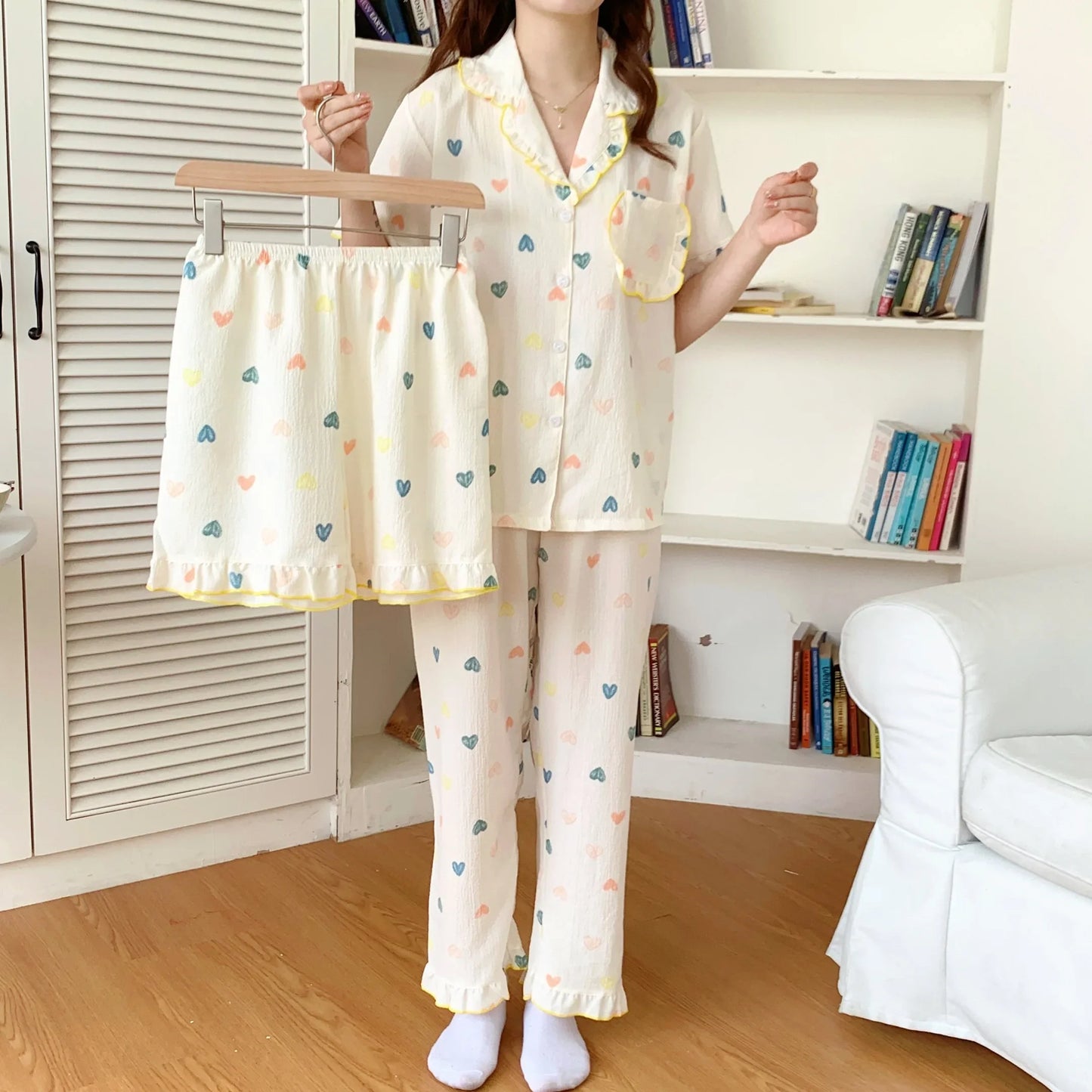 qgtao Pajamas Women's Bubble Cotton Three Piece Cardigan Short Sleeve Long Pants Shorts Fashion Simple Cute Printed Home Furnishing Sleepwear