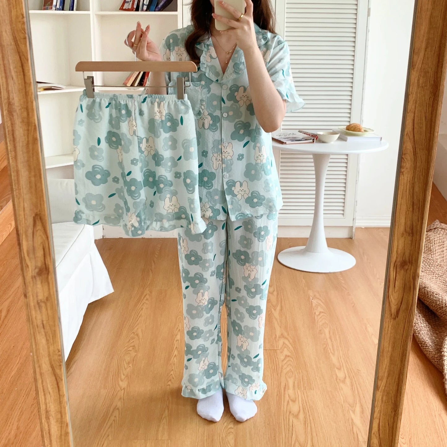 qgtao Pajamas Women's Bubble Cotton Three Piece Cardigan Short Sleeve Long Pants Shorts Fashion Simple Cute Printed Home Furnishing Sleepwear