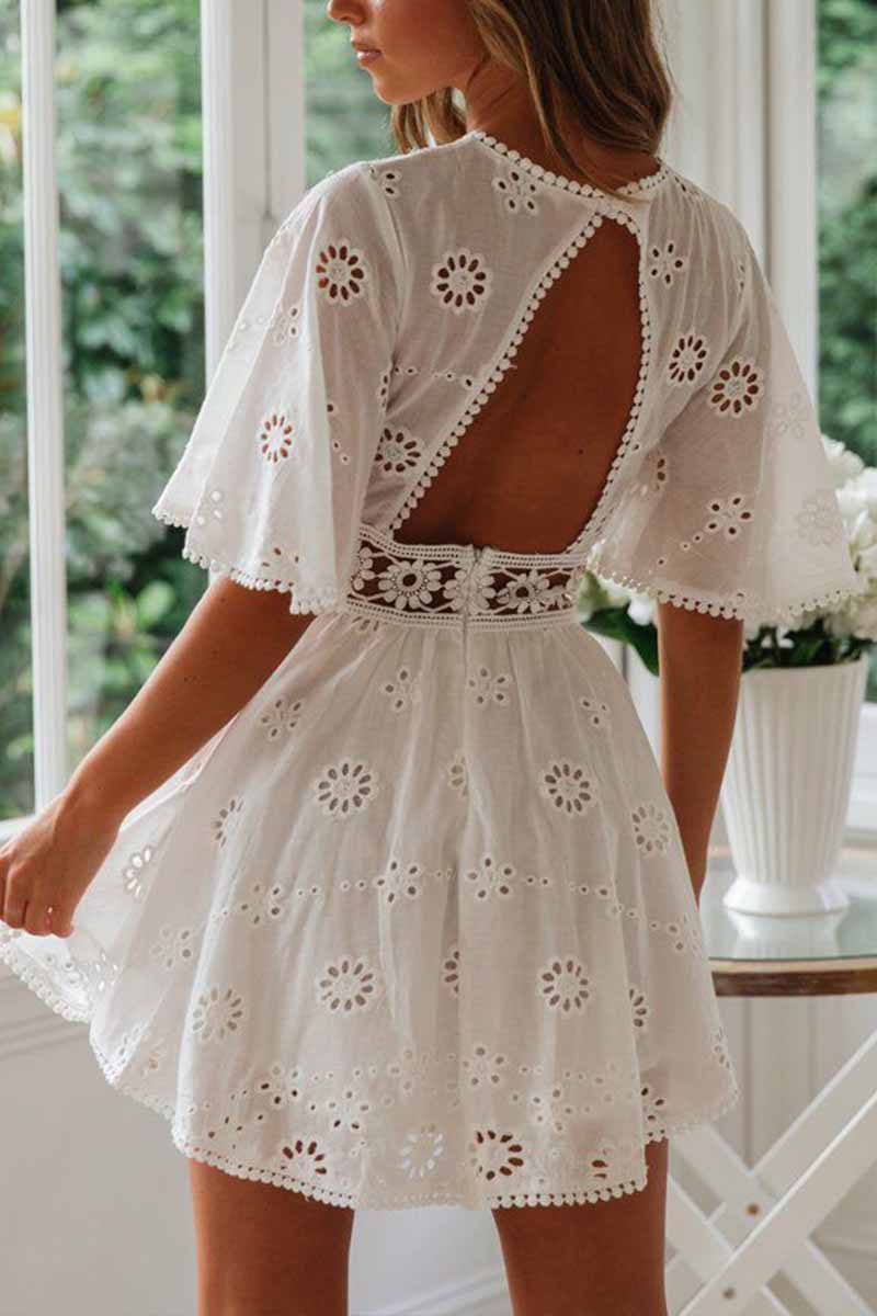 qgtao O-Neck White Lace Mini Dress